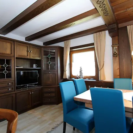 Spacious Near Area In