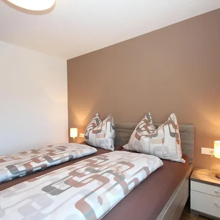 Ferienhaus Spacious Near Area In Itter