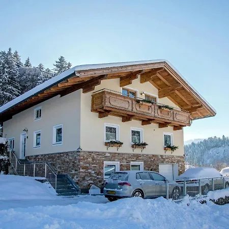 Spacious Near Area In
